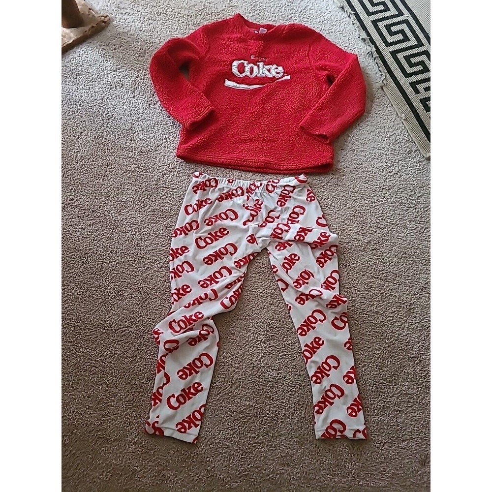 Enjoy COKE  Sherpa girl's Pj set fuzzy S/M COCA COLA